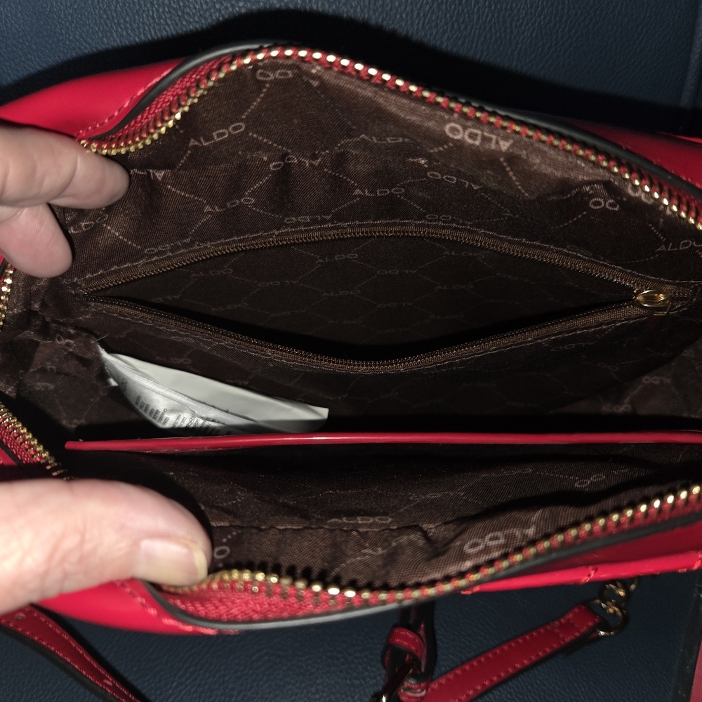 Aldo Scarlet Quilted Crossbody Bag - Picture 5 of 5